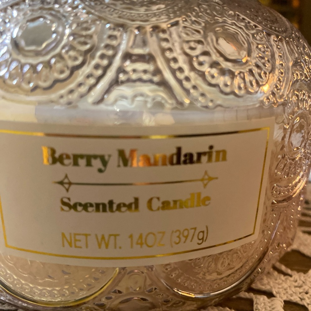 Berry Mandarin Candle Lovely Cut Glass Decorative Jar Reclose-Lid 2-Wick/14 Oz. - Picture 2 of 8